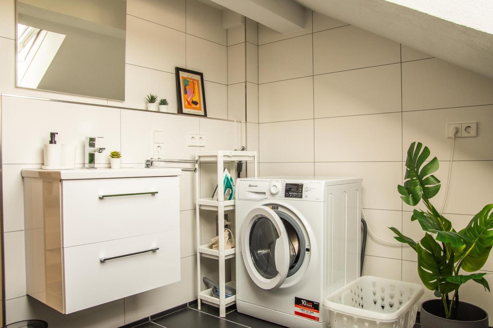 Das Raum-Wunder Mit Kueche Und Smart-Tv Karlsruhe Exterior foto